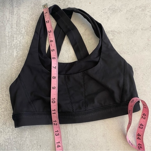 Lululemon || Run Stuff Your Bra Black 4 - Picture 6 of 6